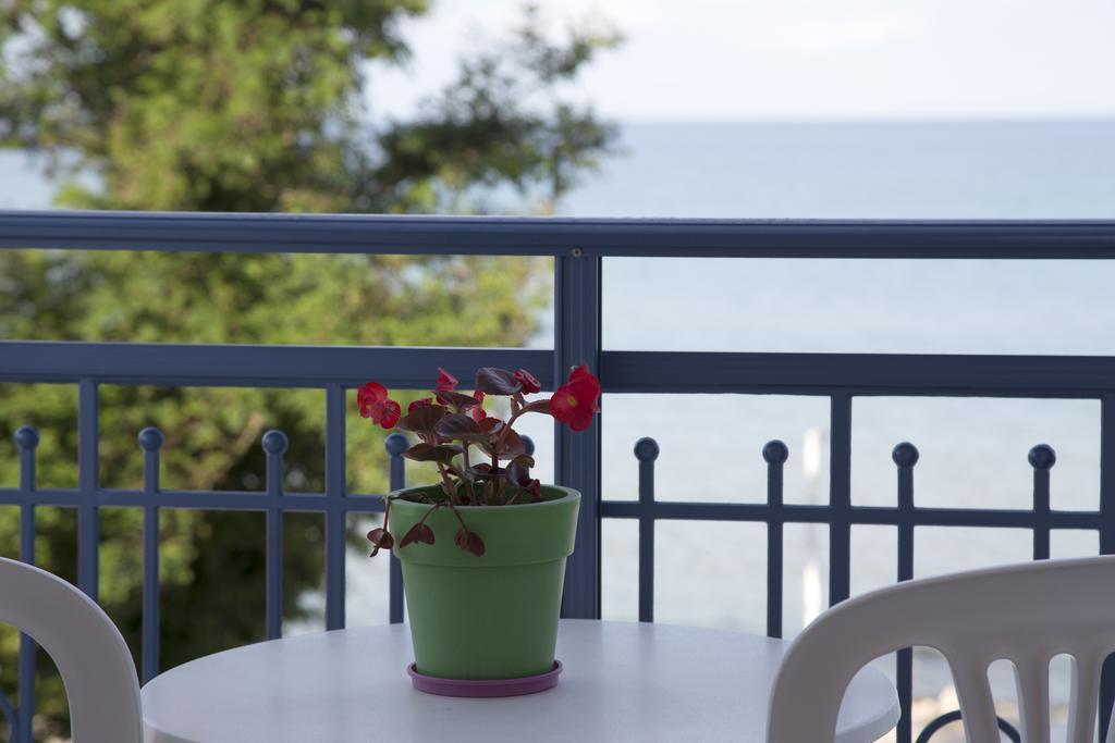 Arion Hotel Skala Potamia  Exterior photo